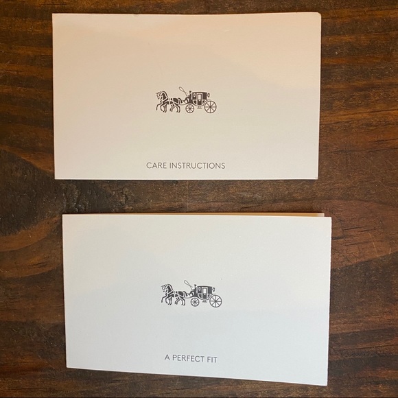 Coach Corner Zip Wristlet Signature - Picture 7 of 8